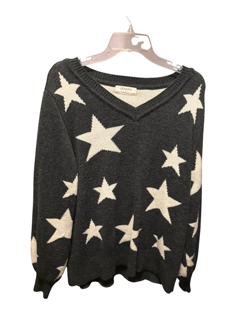 Zenana Outfitters Charcoal V-Neck Star Pattern Sweater - White Stars